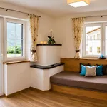 Apartment In Near Lifts