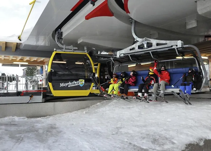 In Near Lifts Daire *